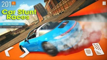 Car driving on a stunt track in Car Stunt Races.