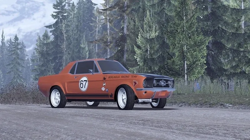 Auto de carreras en una pista de tierra en CarX Rally.