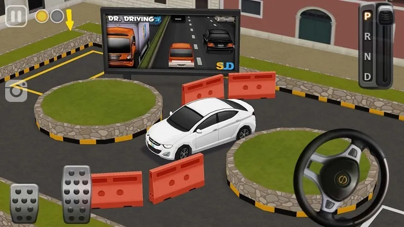 Gameplay Dr. Parking 4 menunjukkan mobil yang sedang bernavigasi di tempat parkir.