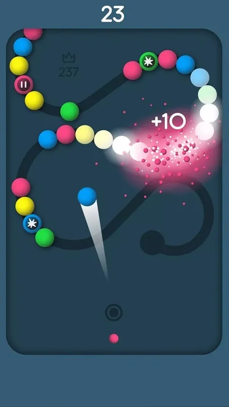 Gameplay of Snake Balls on a mobile device.