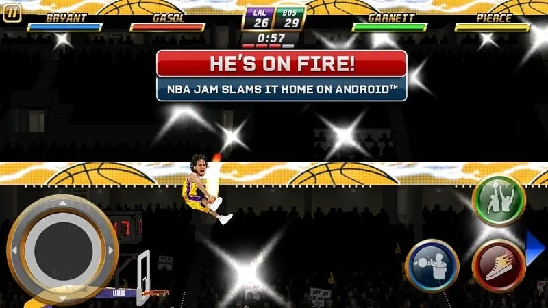 Gameplay screenshot featuring iconic NBA players.