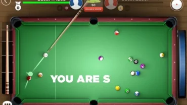 Kings of Pool screenshot displaying the gameplay.