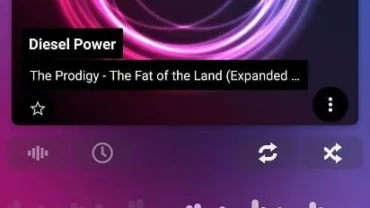 Poweramp Full Version Unlocker mod interface showing premium features