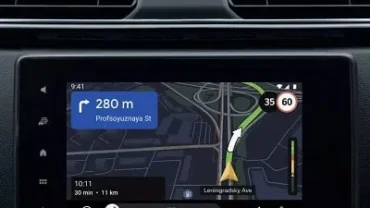 Yandex Navigator mod interface showing premium features